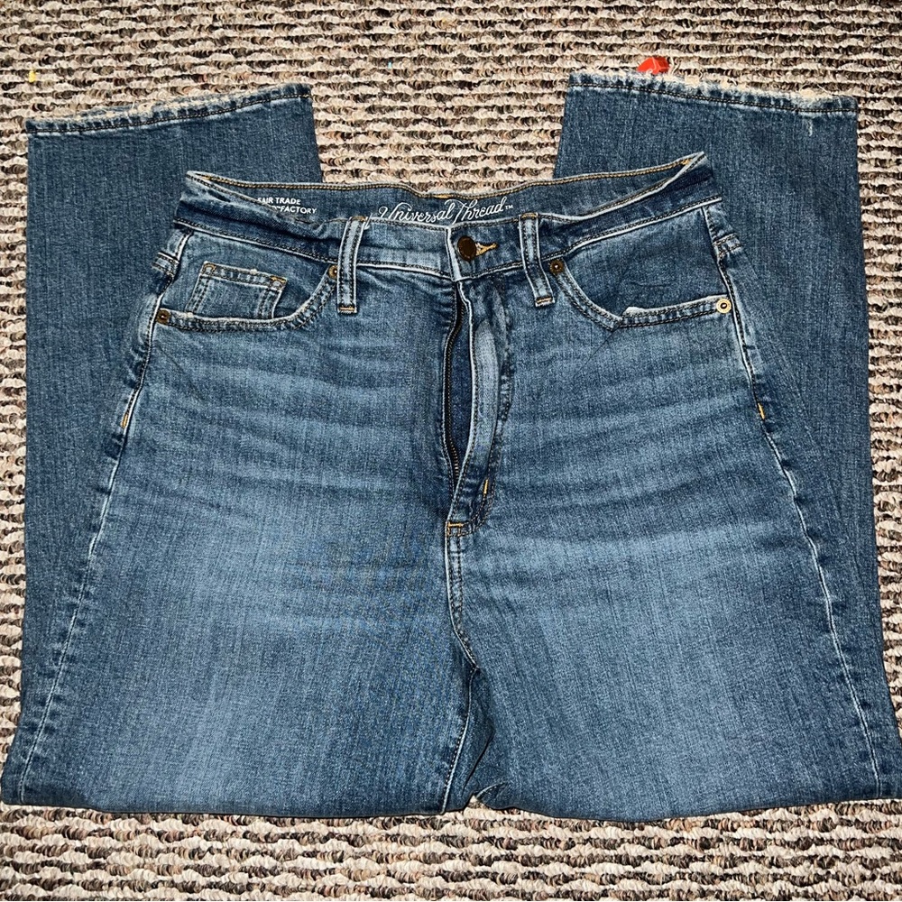 Universal thread vintage style jeans